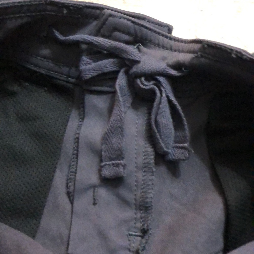 PrAna grey flat front Bermuda Hiking Walking shorts - Picture 14 of 15